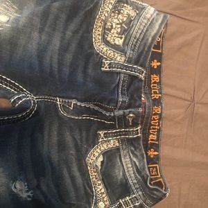 ROCK REVIVAL JEANS!!